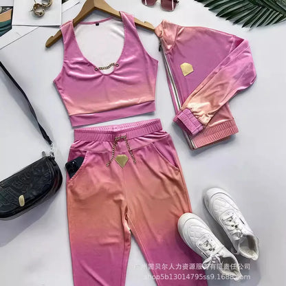 Conjunto deportivo Aurora de tres piezas mujer degradado.