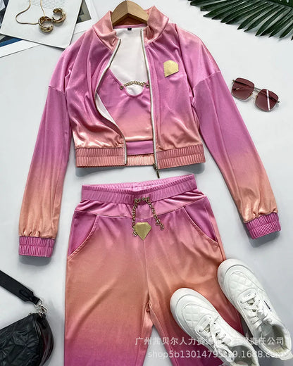 Conjunto deportivo Aurora de tres piezas mujer degradado.